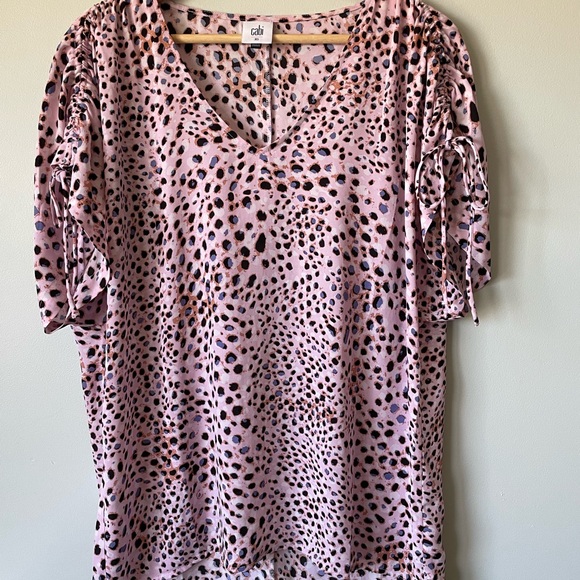Seaside dolman pink leopard blouse, size extra-small - Picture 3 of 7